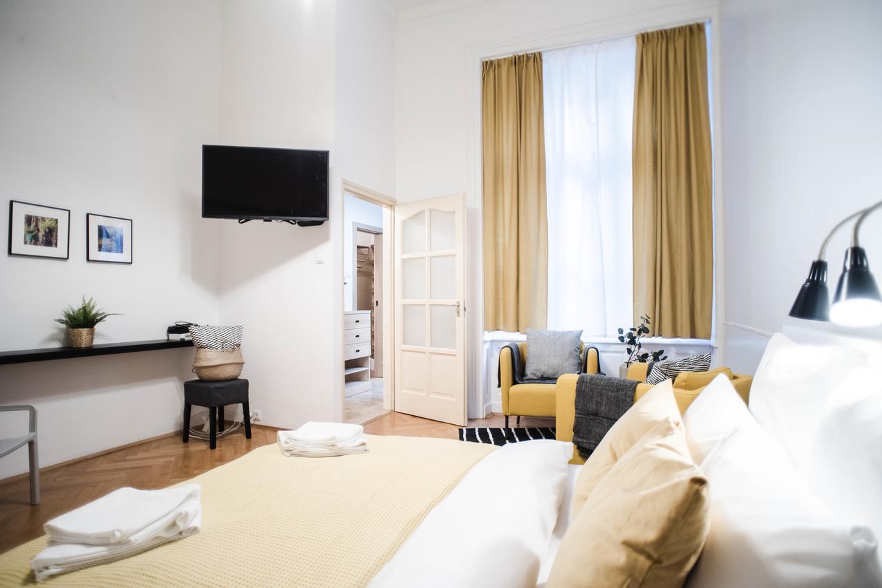 Garden Trees Apartment Βουδαπέστη Εξωτερικό φωτογραφία